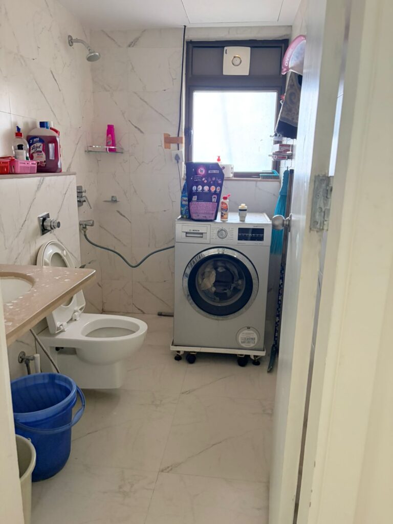 3BHK 3 bath Semi-Furnished flat available on rent at Kanjurmarg East